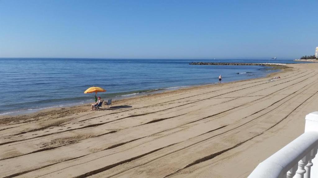 The Prestige Torrevieja Atico Con Barbecoa Daire Dış mekan fotoğraf